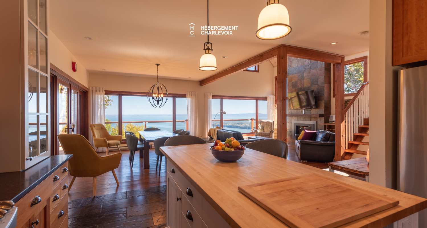 CHA-46 - A majestic panoramic view